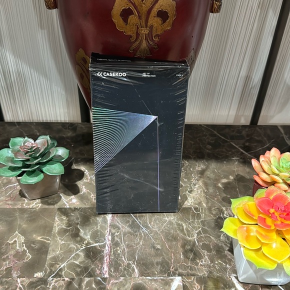 Casekoo Green IPhone 13 Pro Phone Case - Picture 2 of 7